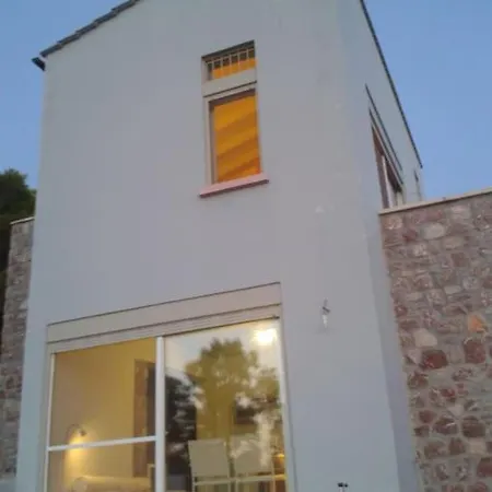 The Greek Way Of Living