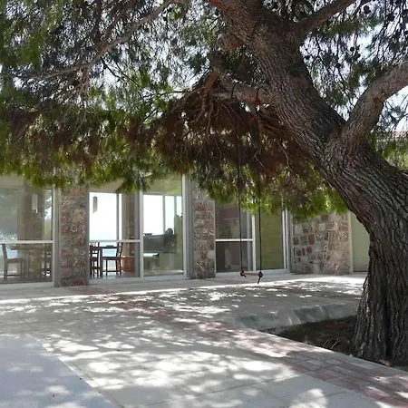The Greek Way Of Living Apartment Porto Heli
